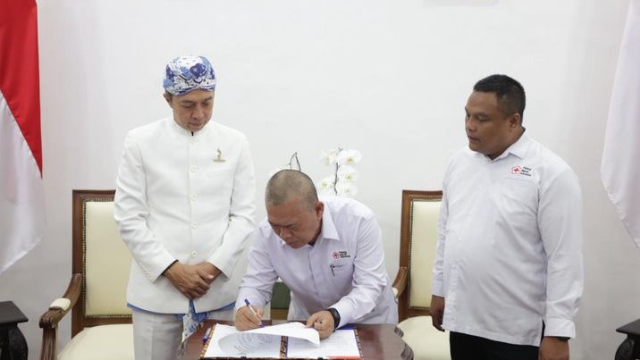 Pemkot Serahkan Hasil Dukungan Bulan Dana kepada PMI Kota Bogor Sebesar Rp 483 Juta