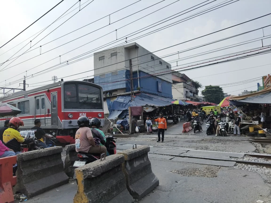 Pemkot Bogor akan menutup perlintasan di Jalan MA Salmun, Kecamatan Bogor Tengah, Kota Bogor mulai besok, Senin 26 Oktober 2026.