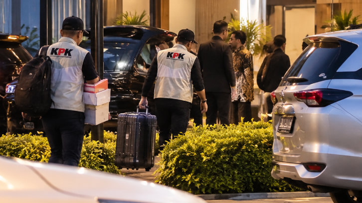 Enam Jam Digeledah, KPK Angkut Koper dan Kardus dari Summarecon Bogor, Jejak SHGB hingga Aliran Uang Ditelusuri