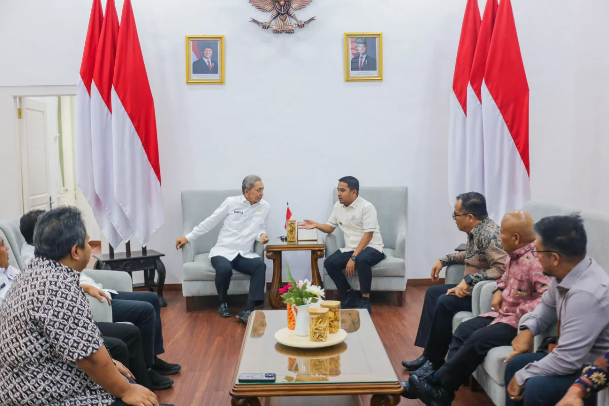 Pemkot Solok temui Wali Kota Bogor, Dedie Rachim di Paseban Suradipati, Balai Kota Bogor, Rabu 21 Oktober 2026.