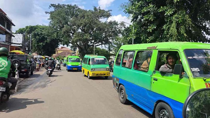 Eks Sopir Angkot Tua Kota Bogor Bakal Dipekerjakan Jadi Jukir, Hasilnya Bakal Dibagi Dua