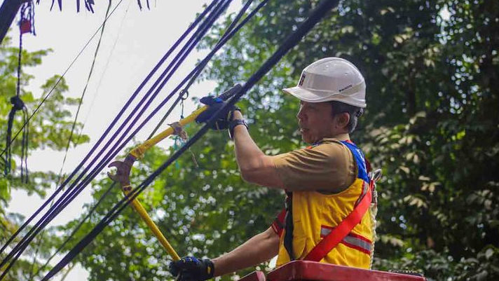 Wajah Kota Bogor Mulai Dipercantik, 16 Km Kabel Semrawut Mulai Dibersihkan