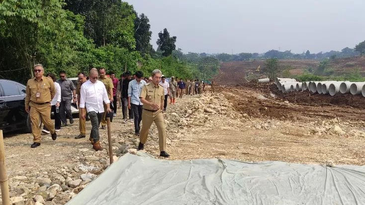 Pemkot Bogor Mulai Patok Jalan Menuju Pusat Pemerintahan Kota Bogor di Kelurahan Katulampa