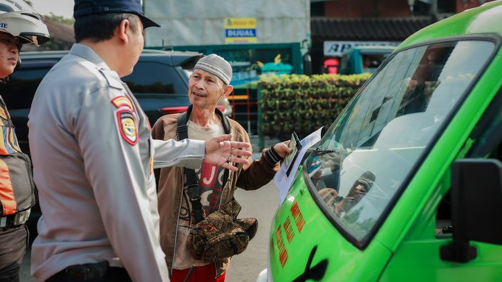 Belasan Angkot di Kota Bogor Kena Coret Petugas, Sisanya Masih Ada 977 Unit yang Belum Cabut Izin