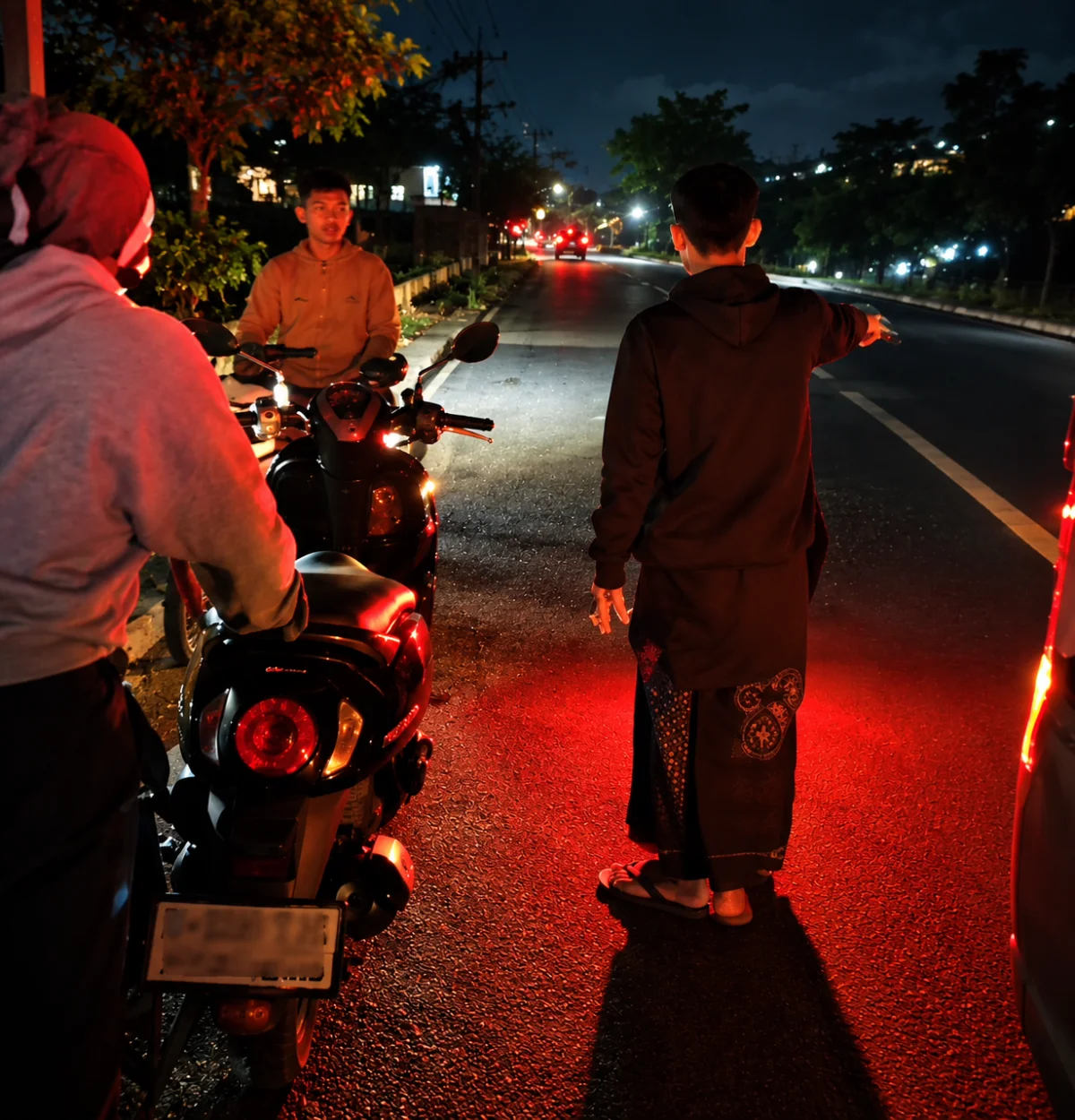 Percobaan pembegalan terhadap pengendara wanita di depan Danau Tunggilis, Jalan Raya Cileungsi
