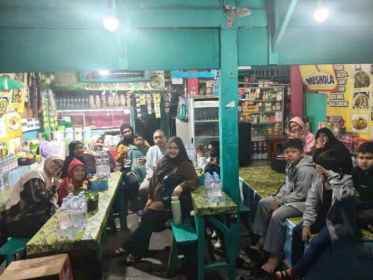 Warung di Cibodas Puncak Diduga Patok Harga