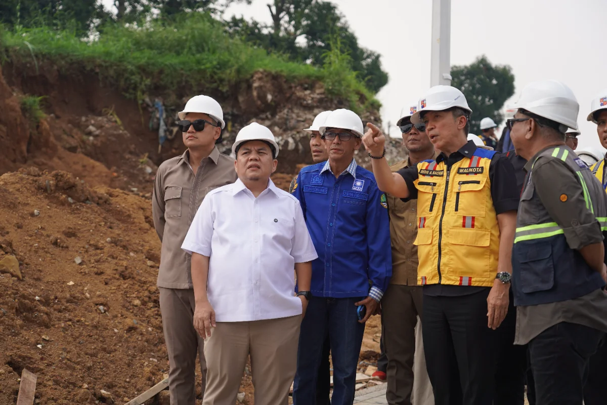 DPRD Kota Bogor meninjau trase baru Batutulis.