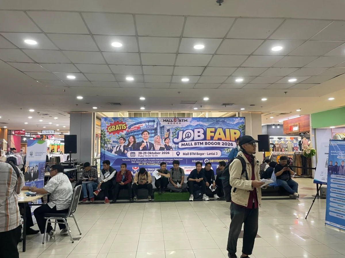 Suasana Job Fair Mall BTM Bogor di lantai 3 pada Rabu (28/10/2026)