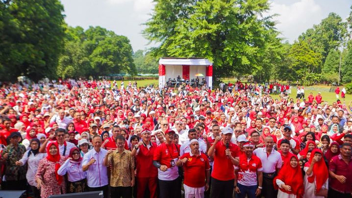 Ribuan Warga Tumpah Ruah di Jamuan Rakyat Istana Bogor, Momen Langka Saat Pintu Istana Terbuka