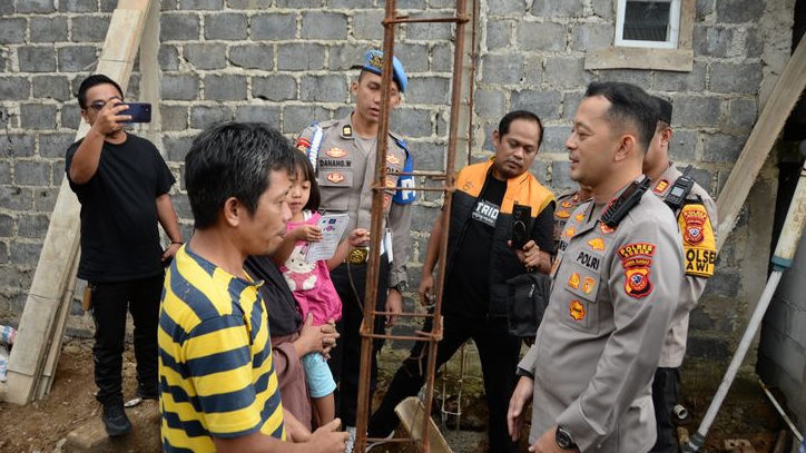 Program Rumah ASRI, Polres Bogor Rehabilitasi 13 Rumah Tidak Layak Huni