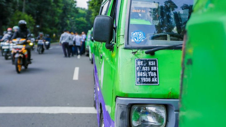 Penduduk Bogor Tembus 1,16 Juta, Angkot Malah Susut 458 Unit dalam 4 Tahun