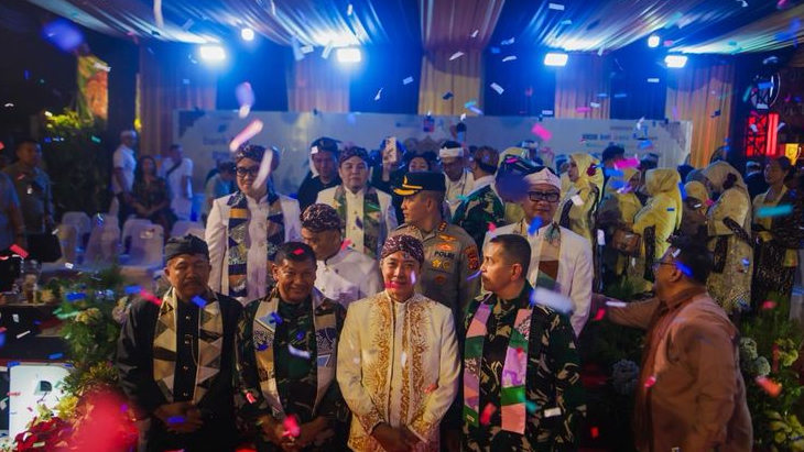 Helaran Pajajaran, Dedie Rachim Ingatkan Falsafah Hidup Masyarakat Sunda